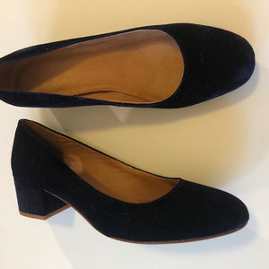 Madewell Midnight Blue Velvet Pumps